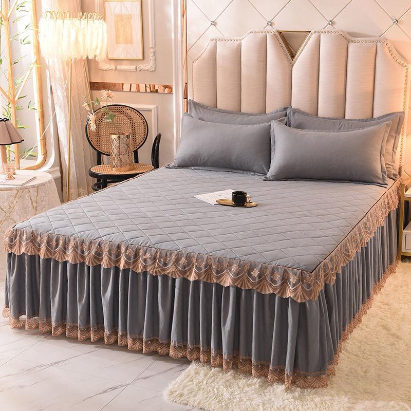 3pcs/set Autumn and Winter Thick Cotton Quilted Lace Bed Skirt Three-piece Set Non-slip Bedspread Pillowcase Three-piece Set