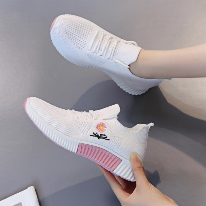 Summer Women's Mesh Breathable Casual Shoes Small Daisy Embroidered Sneakers Running Net Shoes