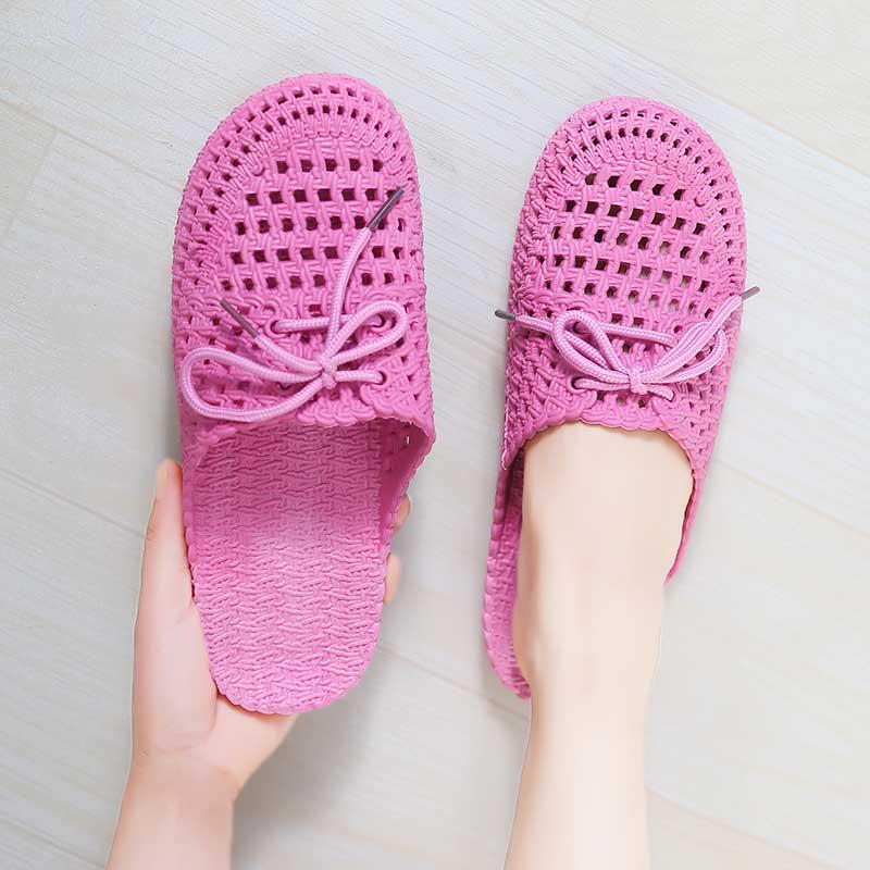 Black Slippers Female Summer Hollow Shoes Indoor and Outdoor Bathroom Bath Beach Slippers