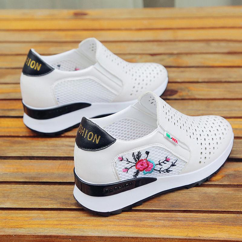 Casual High Heels Loafers Breathable Vulcanize Women Sneakers PU Round Toe Embroider Platform Wedge Tenis Feminino