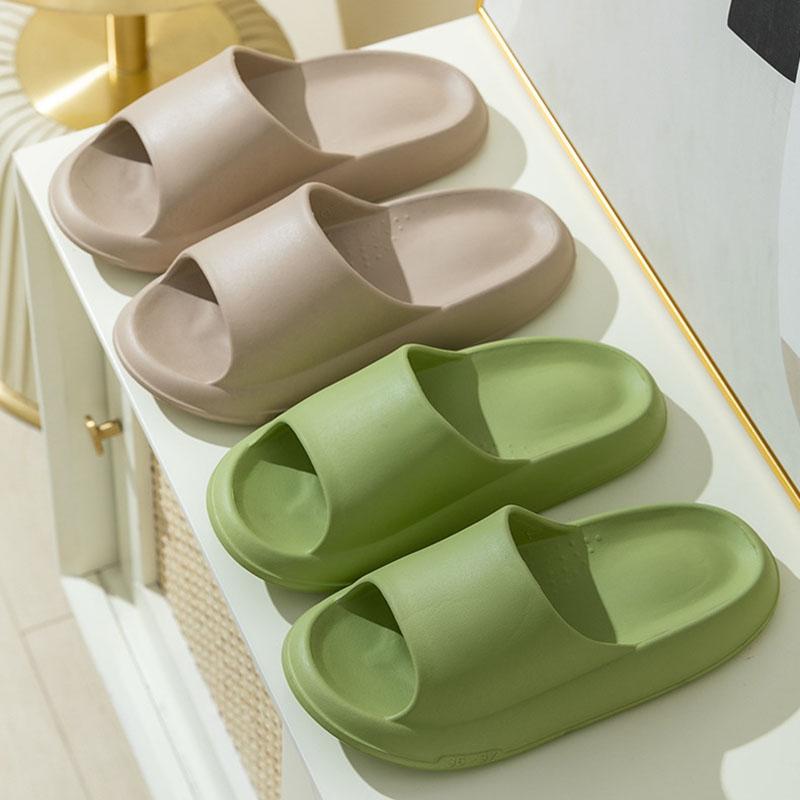 Slippers Unisex Summer Solid Color Increase Soft Slippers Non-slip Bathroom Slippers Outdoor Beach Go Shopping Slippers Men and Women