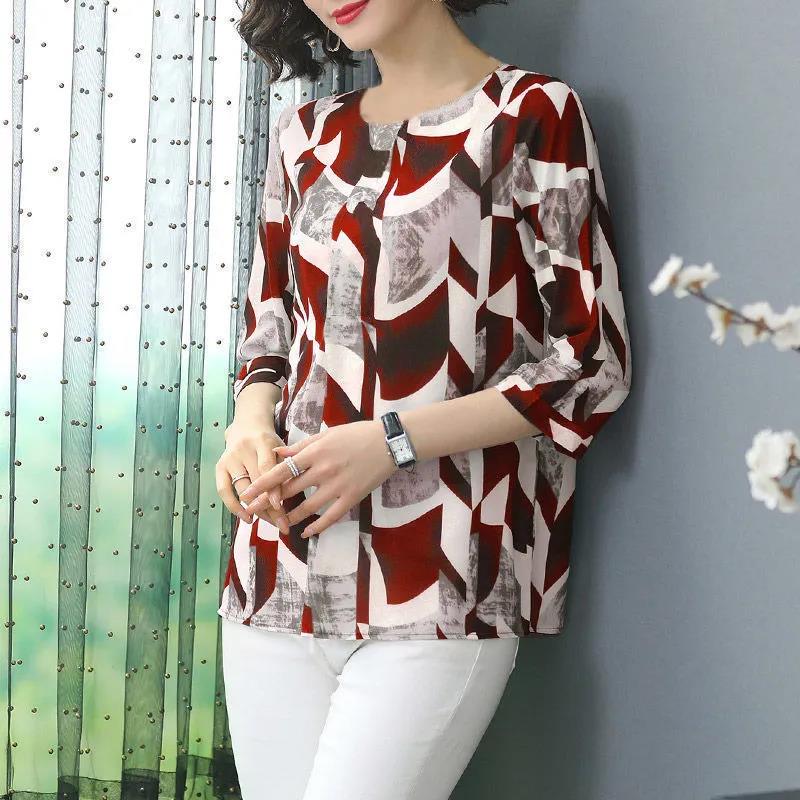 Printed Top Women's Three-quarter Sleeve Spring and Autumn T-shirt Round Neck Loose Top