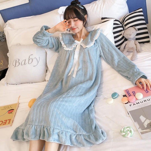 Flannel Nightdress Thick Coral Fleece Skin-friendly Soft Nightgown Female Princess Style Long Winter Home Wear Nightdress