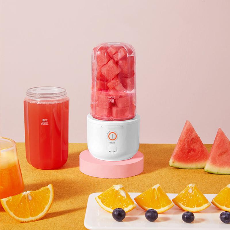 Juicer Household Portable Small Dormitory Fruit Electric Juicer Cup Mini Juicer Frying and Sending Lid