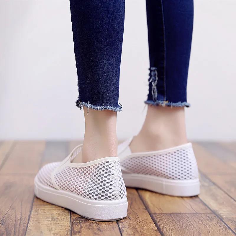 Women Summer Single Breathable Shoes Soft Soled Flat Bottom Mesh Shoes Hollow Out Wear-resisting Antiskid Shoes