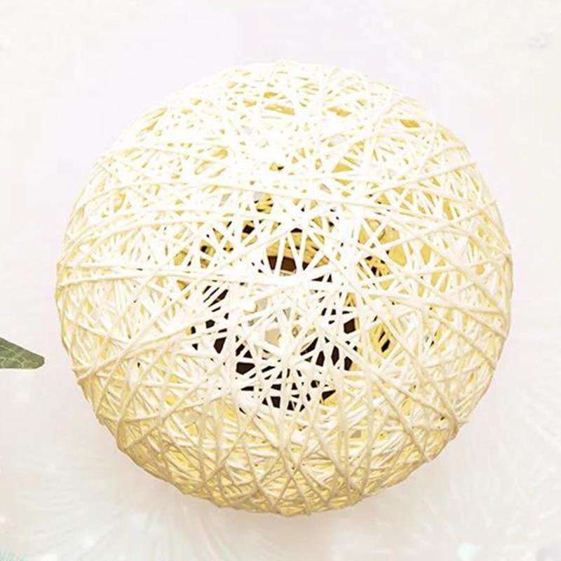 Ball Chandelier Creative Warm Table Lamp Bedroom Bedside Lamp Simple Modern Bedroom Lamp Romantic Home Counter Lamp