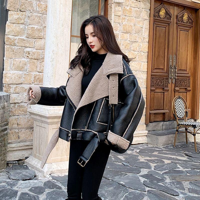 Winter Fashion Cool Plus Cotton Women's Warm Lamb Wool Short Coat Thicked Motorcycle Leather Coat Big Lapel Jacket Girl Winter Clothes Parka Coat