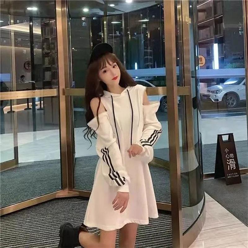 Black Skirt Side Zipper Long-sleeved Off-the-shoulder Dress Western Style High Street Sweater Dress Striped Skirt