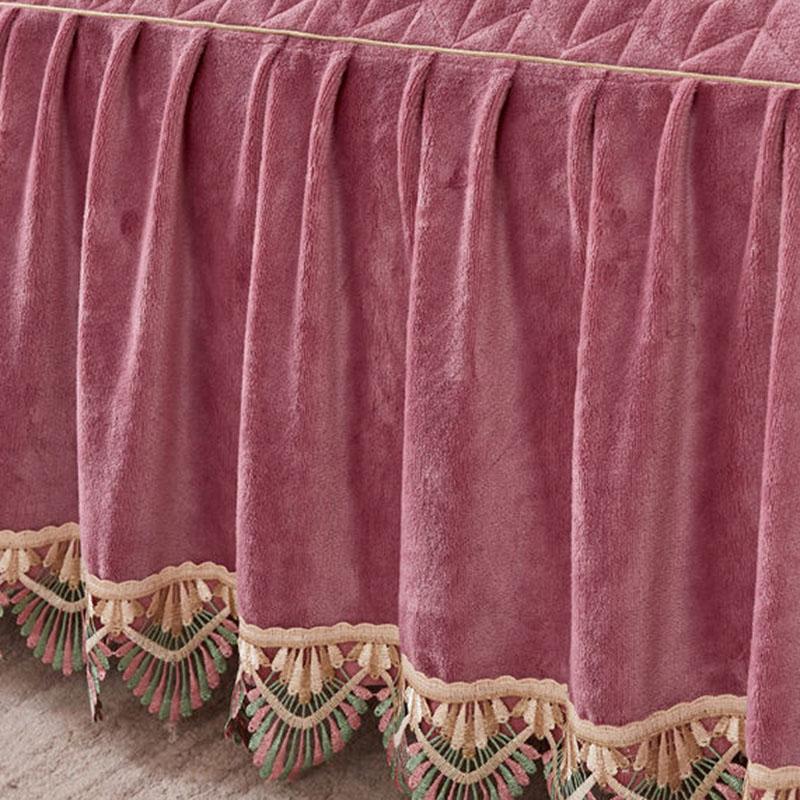 Anti-skid Warm bed skirt Thickened Winter Bedding Skirt Crystal Velvet Bed Skirt Pillowcases Three-piece Set