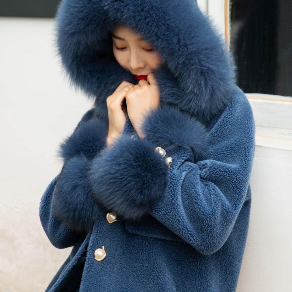 Winter High-end Imitation Fur Coat Women's Slim Thicker Loose  Cotton Top Particle Sheep Shearing Women's Hooded Fox Fur  Coat