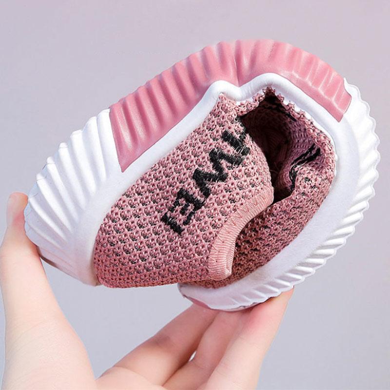 Lightweight Running Shoes Breathable Shoes Ladies Summer Cloth Shoes Mesh Sports Casual Shoes