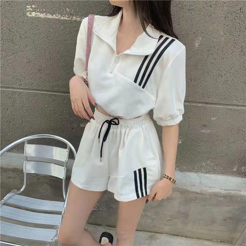 2PCS Female Sports Suit Student Ins Summer Loose Short-sleeved + Casual Striped Shorts Two-piece Set Athletic Clothing Sets Girl's Short Suit