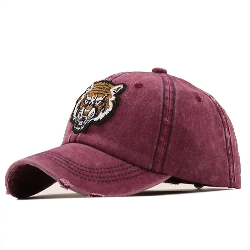 Tiger Embroidered Baseball Cap Men's Cotton Peaked Cap Cool Outdoor Travel Women's Spring and Summer Sun Hat Casual Sports Hat