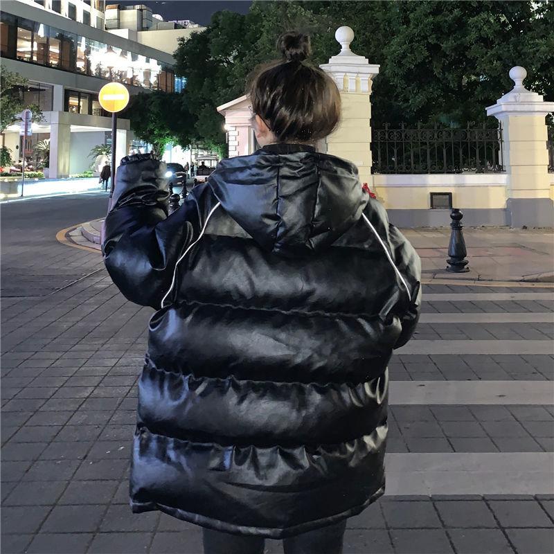 Winter Thickened PU Leather Padded Jacket Women's Loose Warmth and Windproof Hooded Bread Jacket Winter Thickened Warmth Padded Jacket