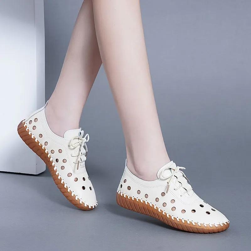 Women's Summer Soft Leather Hollow Shoes Hole Shoes Tendon Bottom Sandals Flat Casual Shoes Soft Bottom Comfortable Mother Shoes