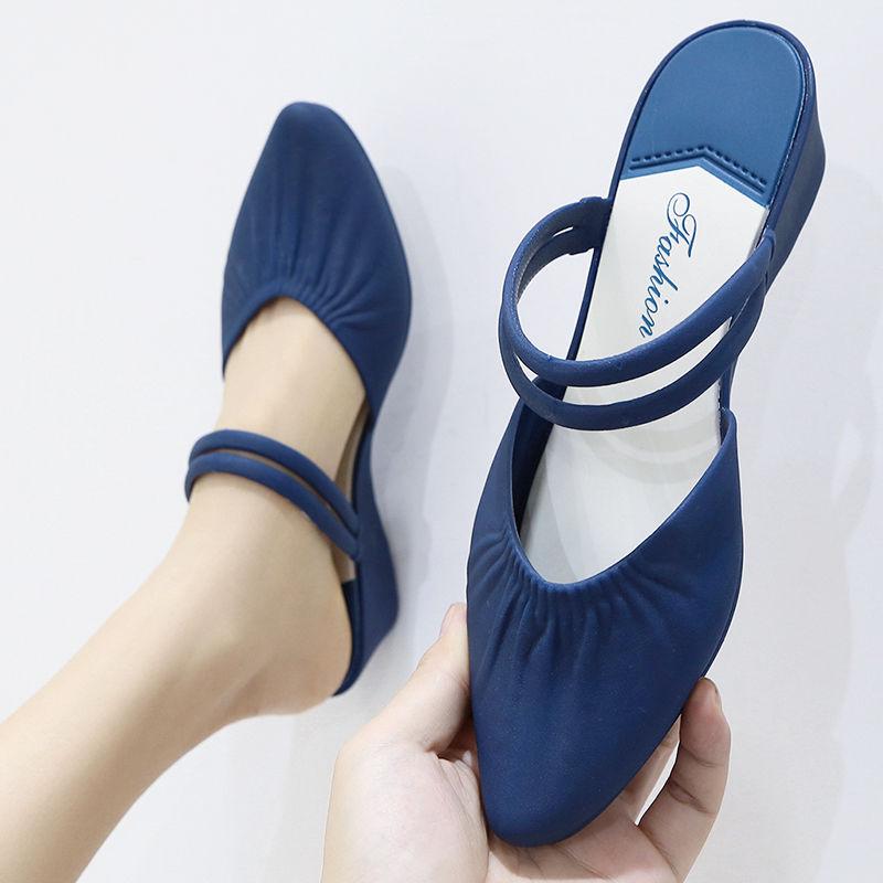 Two Wear Sandals and Slippers Women Summer Fashion Wear Wild Popular Non-slip Thick Bottom Beach Out of Society