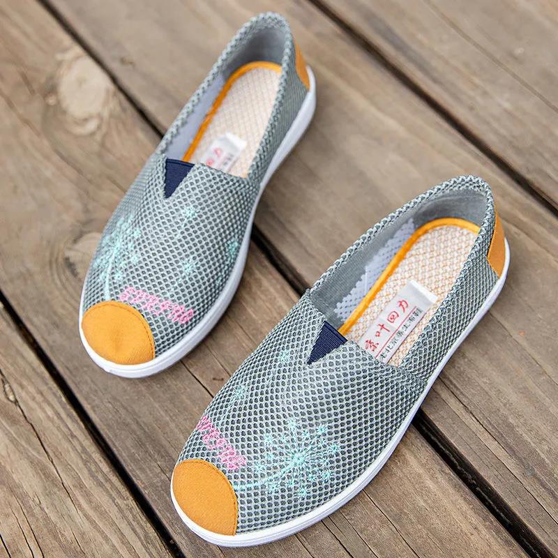 Breathable Net Shoes Women's Low-top Breathable Women's Single Shoes Flat Bottom One-step Embroidered Shoes Ladies Soft Bottom Wear-resistant Leisure