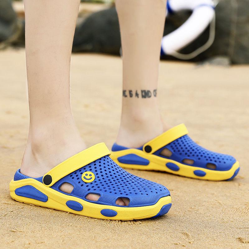 Pair of Shoes Women Fashion Flops Summer Casual Beach Slippers