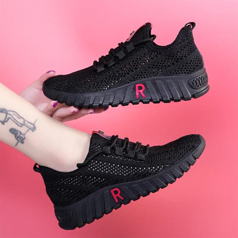 Old Beijing Cloth Shoes Women's Flat Shoes Casual Work Shoes Women's Black Soft-soled Dancing Mesh Shoes Mother Shoes Non-slip