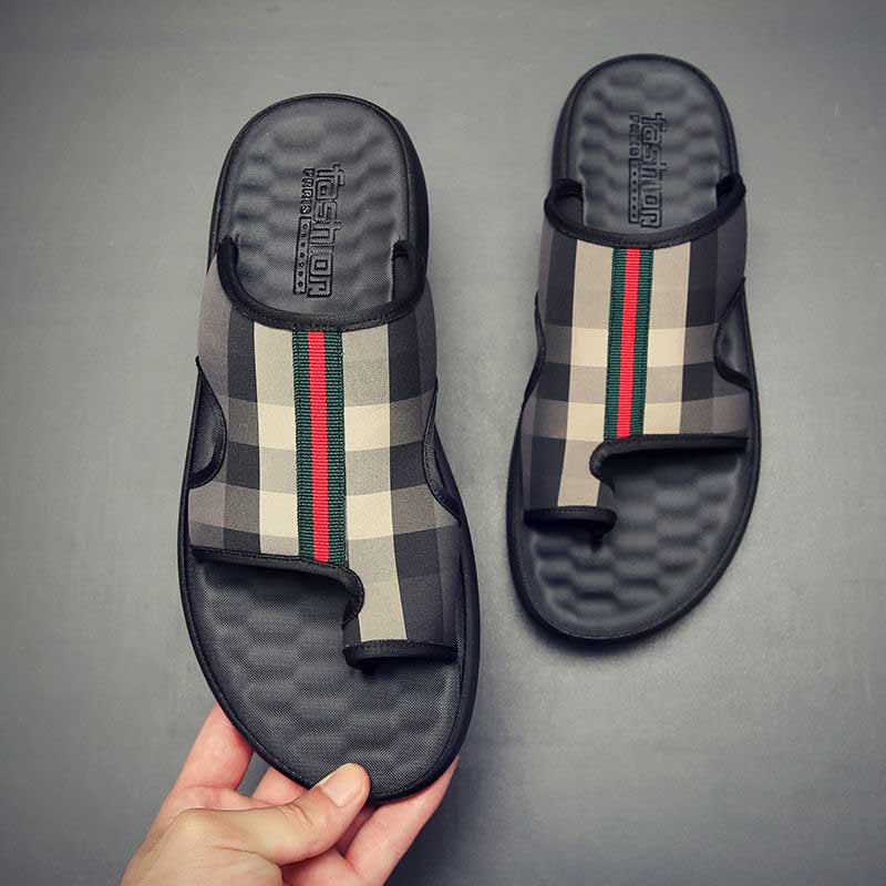 Size40-45 Summer Men Sandals Women Comfortable Non-slip PU Leather Beach Slippers Couples Casual Outdoor Slippers Cross Alphabet Drag Flip Flops