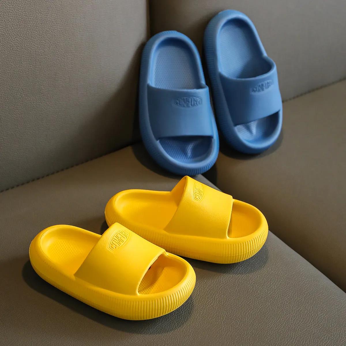 Slippers for Boy and Girl Home Shoes Summer Toddler Flip Flops Soft Bottom House Indoor Slippers Beach Love Kids Shoes Family Style