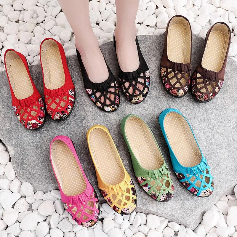 Women's Hollow Out Single Shoes Non-slip Soft Bottom Woven Sandals Middle-aged Elderly Mother's Casual Shoes Slip-on Flat Shoes Old Beijng Cloth Shoes