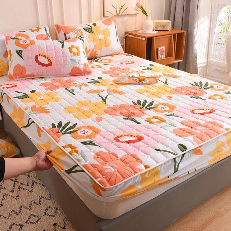 Waterproof Queen Size Mattress Cover Bed Sheet Bed Cover One Piece Non-slip Fixed Bed Sheet Bed Cover Thick Quilted Dustproof Bed Cover Cover