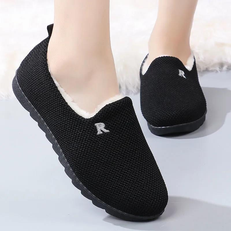 Winter Large Size Solid Color Warm Non Slip Mother's Shoes Women's Cotton Padded Shoes Plush Flat Bottom Sports Shoes