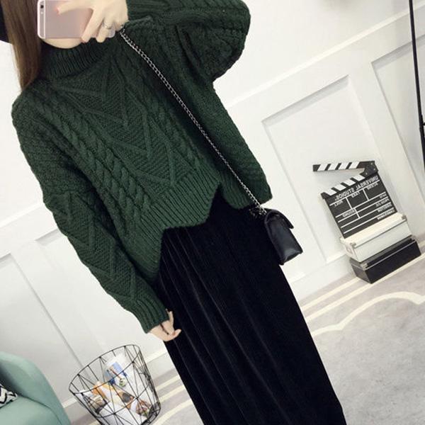 Autumn and Winter Korean Version of Loose Bottoming Shirt Turtleneck Pullover Sweater Female Student Short Thick Woolen Coat Thick