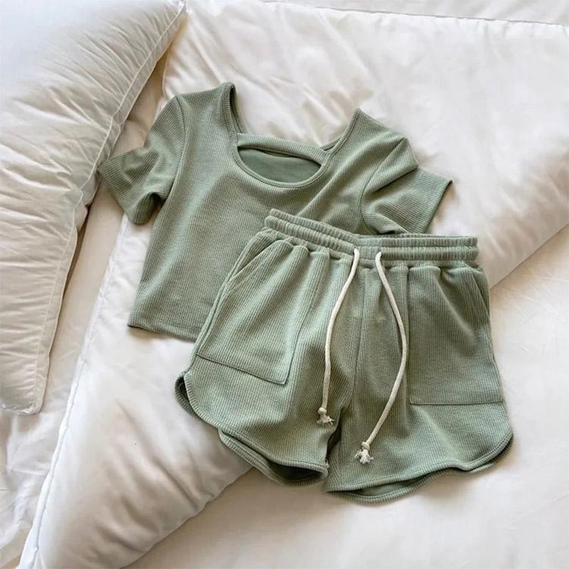 2PCS Women's Sports Running Suit Short Sleeve T-Shirt + Loose Wide Leg High Waist Shorts Two Piece Set Women Jogging Casual Two Piece Set Short Suit