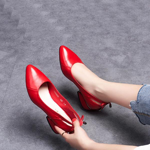 Soft Leather Shoes Women Spring Summer Work Low Heels Pointed Shoes Shallow Mouth Shoes Ladies Thick with Work Shoes