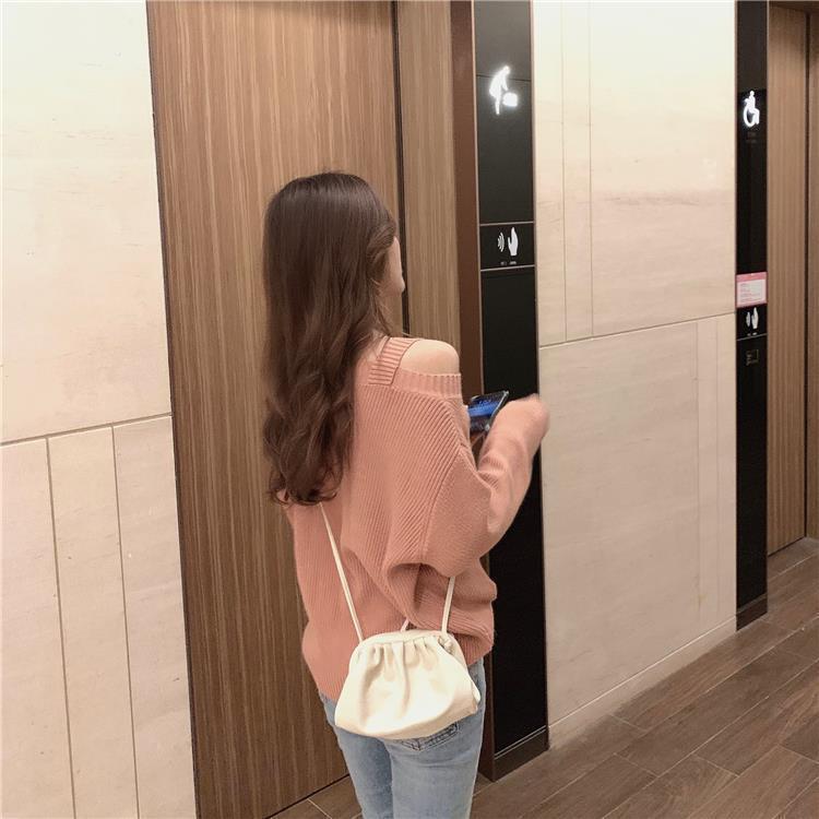 Autumn and Winter Loose Pullover Sweater Feminine Off-shoulder Long-sleeved Knitted Solid Color Warm Bottoming Top