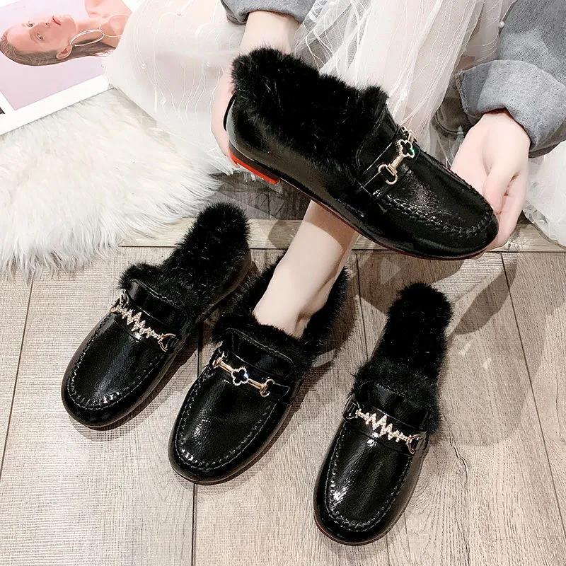 Plush Plush Shoes Women's Flat Loafers Peas Shoes Patent Leather Soft Sole Soft Surface Warm Shoes Comfortable and Warm