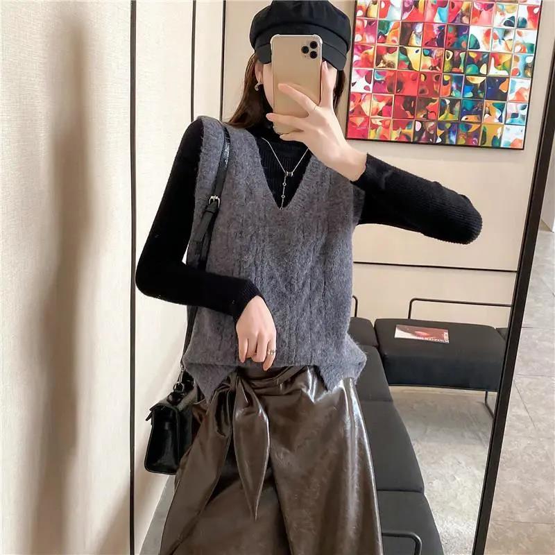 Sweater Vest Women's Autumn and Winter Loose Retro V-neck Sleeveless Knitted