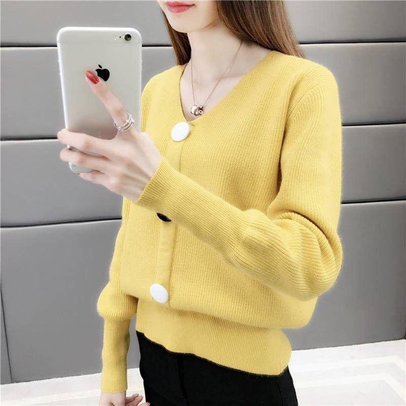 Autumn new ladies V-neck sweater women's new sets of wild bottoming shirt autumn short sweater