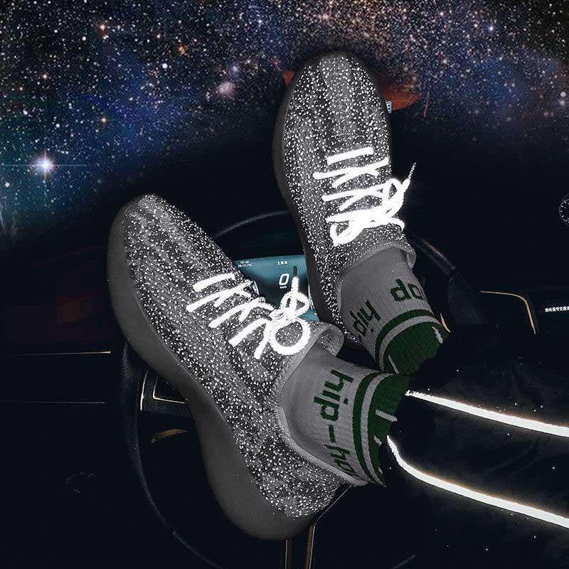 Plus Size 39-44 Summer Men Luminous Sneakers Lightweight Breathable Basketball Running Shoes Student Deodorant Flying Woven Mesh Sports Shoes