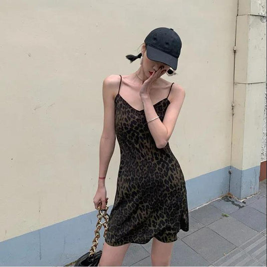 WTEMPO Summer Women's Leopard Dress Sleeveless V-Neck High Waist Woman Dresses Skinny Elegant Lady Sexy Dress for Female S-L