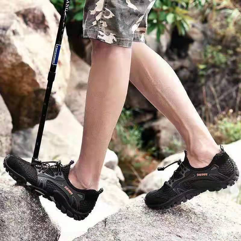 Men's Net Shoes Warshoe Sand Beach Mountaineering Quick-drying Anti-slip Sandals Outdoor Casual Shoes Sports Shoes