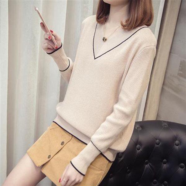 Autumn and Winter V-neck Sweater Pullover Short Loose Bottoming Shirt All-match Sweetheart Neck Female Top