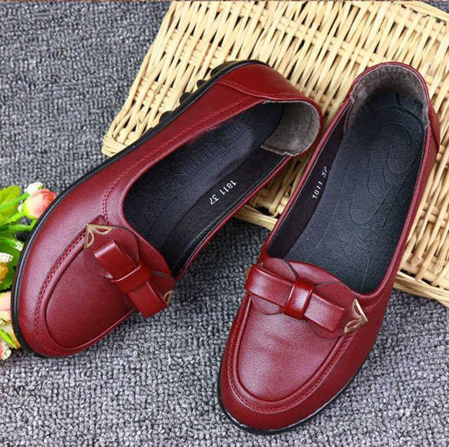 Leather Shoes Bow Shallow Mouth Women's Shoes Middle-aged and Elderly Flat Non-slip Single Shoes Women's Leather Shoes