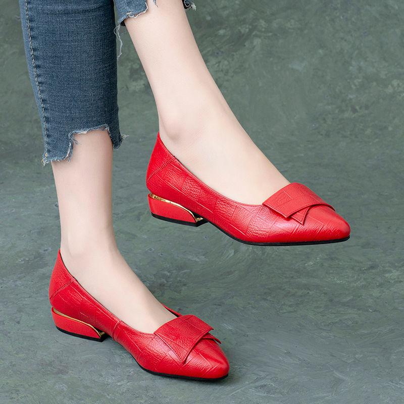 Flat Single Shoes Women Shallow Mouth Thick Heel Pointed Toe Women's Shoes Soft Leather Soft Sole All-match Leather Shoes Work Shoes