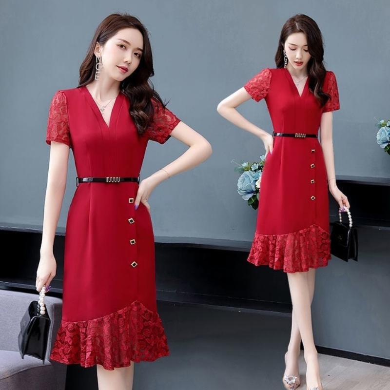 2021 Summer New Dresses Female Large Size Long Western-style Mother Summer Dress Waist Lace Stitching A-line Skirt