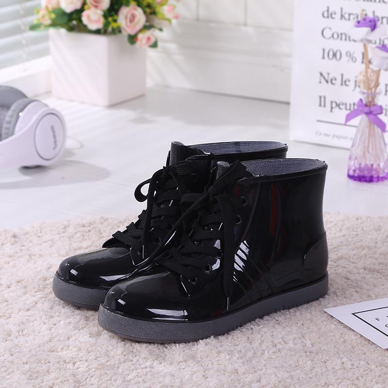 Fashion Short Tube Martin Rain Shoes Korean Version of The Non-slip Waterproof Shoes