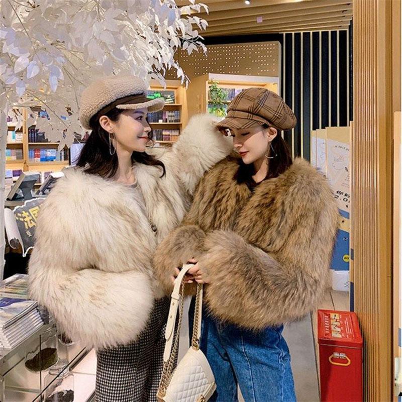 Fashion Thick Female Fur Coat Short Imitating Fox and Raccoon Fur Trumpet Sleeve Fur Coat