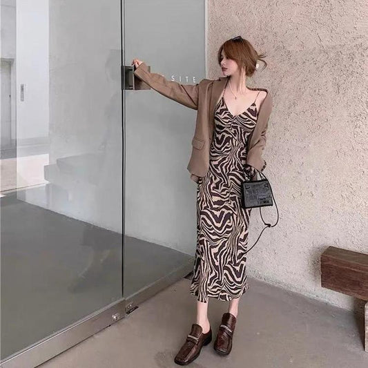 Leopard Dress Women Chiffon Long Beach Dress Loose Sleeveless Deep V-neck A-line Sexy Party Dress