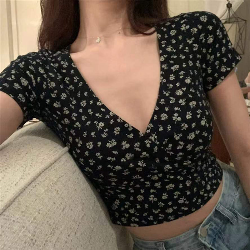 Summer French Retro Floral V-neck Short-sleeved T-shirt Slim Slimming Wild High Waist T-shirt Women's Top