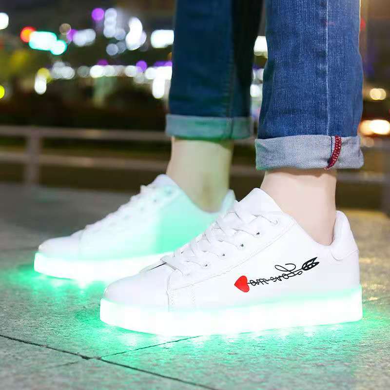 Men and Women Sports Shoes Waterproof Rechargeable Colorful Luminous Shoes Casual Sports Shoes Couples Small White Shoes Fluorescent Luminous Shoes