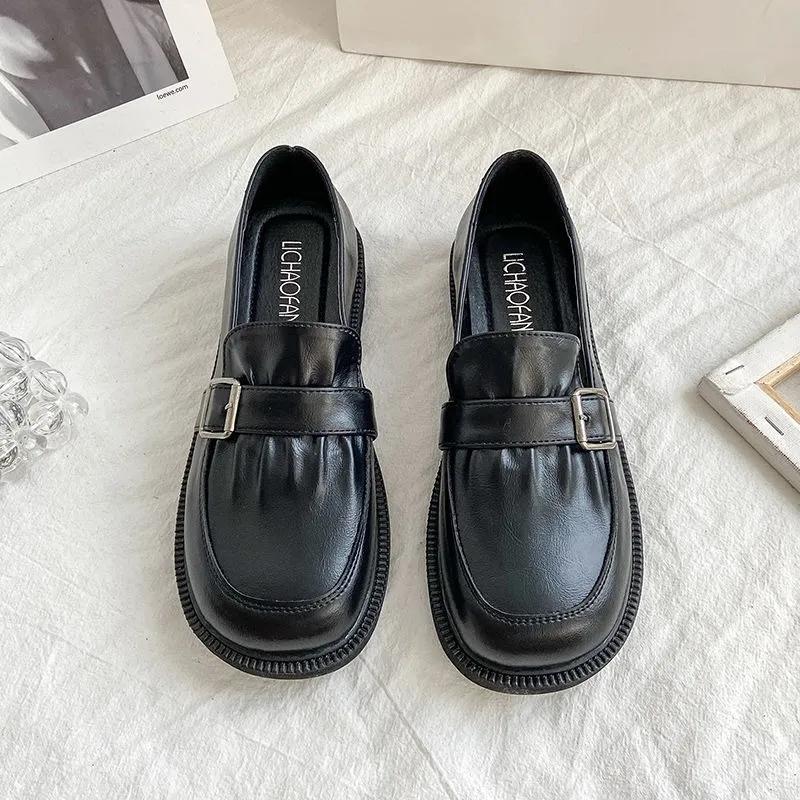 Female Retro British Style Black Leather Shoes Girls Spring Autumn Summer Flat Slip-on Single Shoes Casual Mother Home Shoes