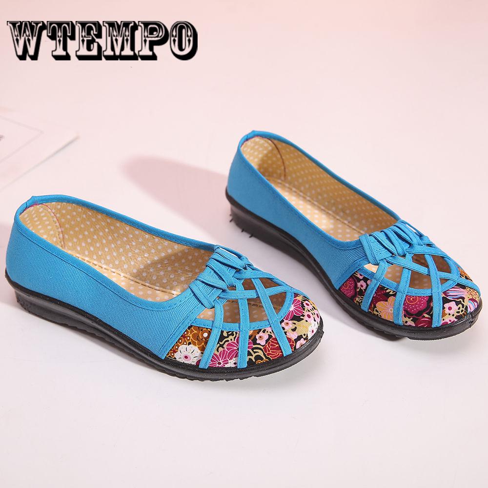 Pair of Shoes Cut Out Toe Floral Women Flat Shoes Hollow Out Sandals