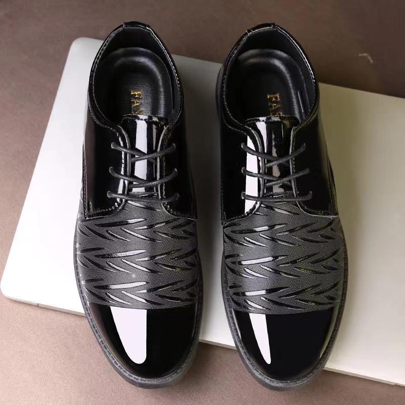 Spring Men's Glossy Leather Shoes Youth Business British Black Casual Breathable Formal Leather Shoes Wedding Shoes